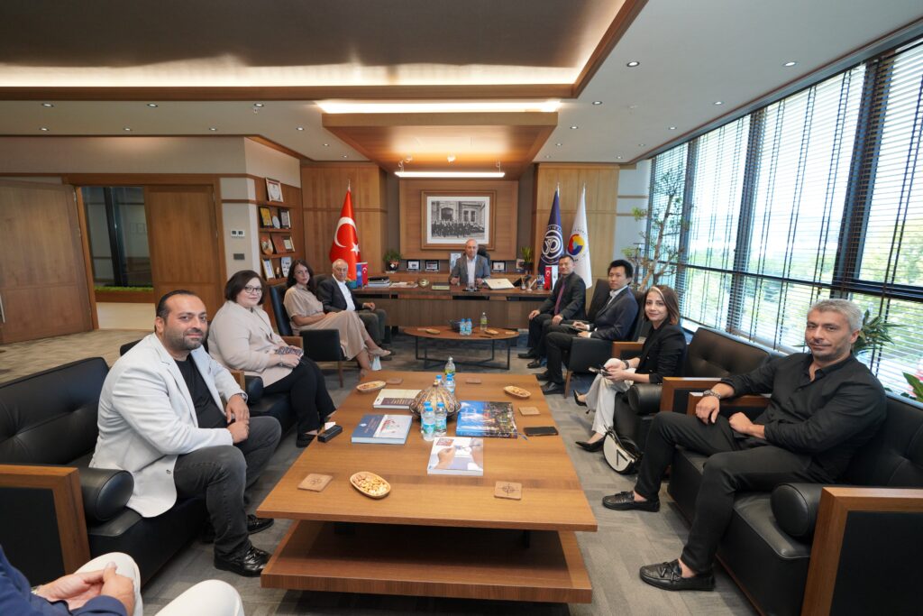 Çin İstanbul Başkonsolos Yardımcısı Shang Jian, YTSO Başkanı Cemil Demiryürek’i Ziyaret Etti