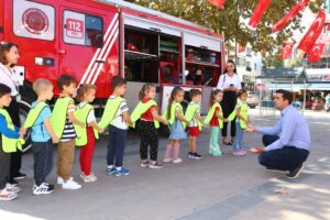 Çiftlikköy’de İtfaiye Haftası Coşkuyla Kutlanıyor