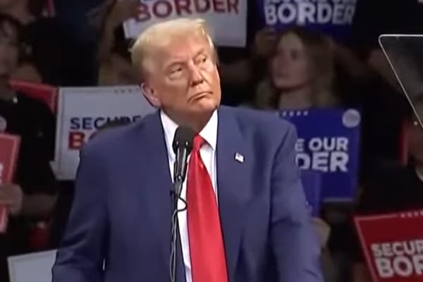 Trump’ın Miting Alanı Yakınlarında Dolu Silahlı Bir Kişi Yakalandı
