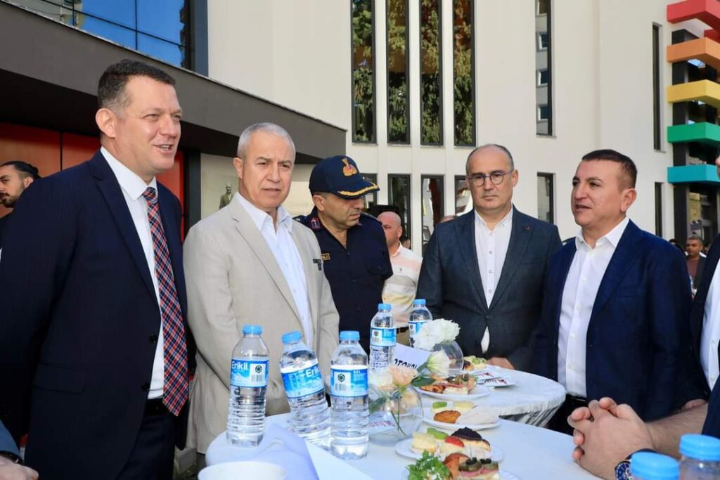 KAYMAKAM ÜRKMEZER ALANYA BELEDİYESİ HANİFE CEBECİ KREŞ VE ÇOCUK AKADEMİSİ AÇILIŞINA KATILDI