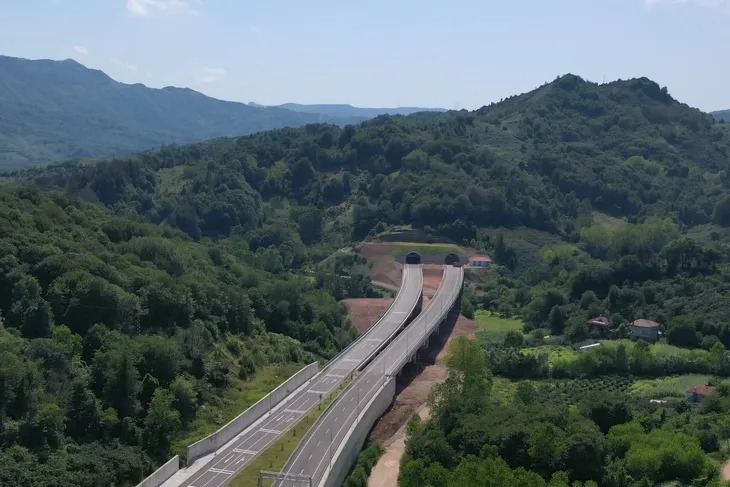 Ekolojik köprüler geliyor… 96,7 milyon fidan toprakla buluştu