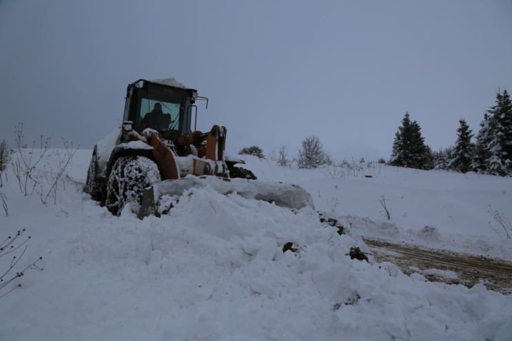 Artvin’de 58 köy yolu kapandı!