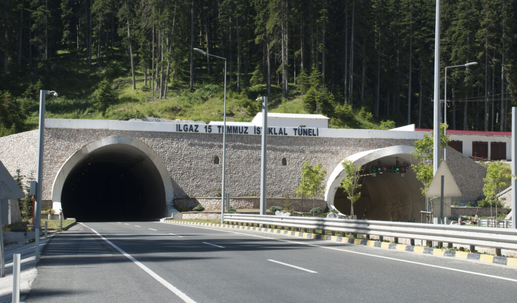 Ilgaz 15 Temmuz İstiklal Tüneli 2,5 milyar lira kazandırdı – Birlik Haber Ajansı