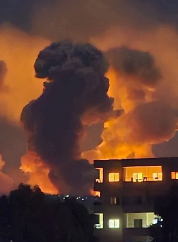 İsrail’in saldırıları Tartus’ta büyük patlamalara yol açtı