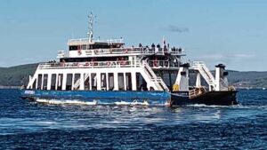 Çanakkale’de fırtına feribot seferlerini iptal ettirdi – Birlik Haber Ajansı