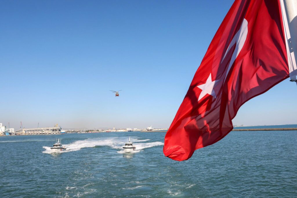 Sahil Güvenlik Komutanlığı bir yılda 55 bin düzensiz göçmen yakaladı – Birlik Haber Ajansı