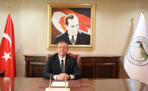 Kars Valisi Ziya Polat: “Tatilinizi; dinlenerek, bolca kitap okuyarak, sosyal, kültürel ve sportif aktiviteler yapın” – Birlik Haber Ajansı