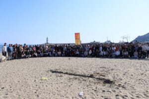 ALBÜS Gönüllüleri Alanya Sahillerini Temizledi