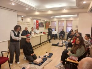 Alanya Esnafı için Hayat Kurtaran ilk Yardım Eğitimi