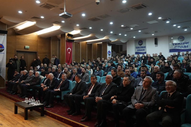 Kars’ta, “Kars’ın Enerji Dönüşümü Paneli” programı düzenlendi – Birlik Haber Ajansı