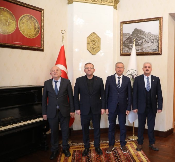 Kars Valisi Ziya Polat’a Meteoroloji Yetkililerinden ziyaret – Birlik Haber Ajansı