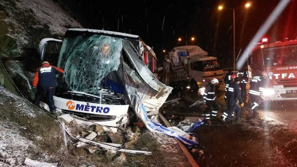 Giresun’a giden otobüs kaza yaptı: Kaptan Şahin Çayan hayatını kaybetti – Birlik Haber Ajansı