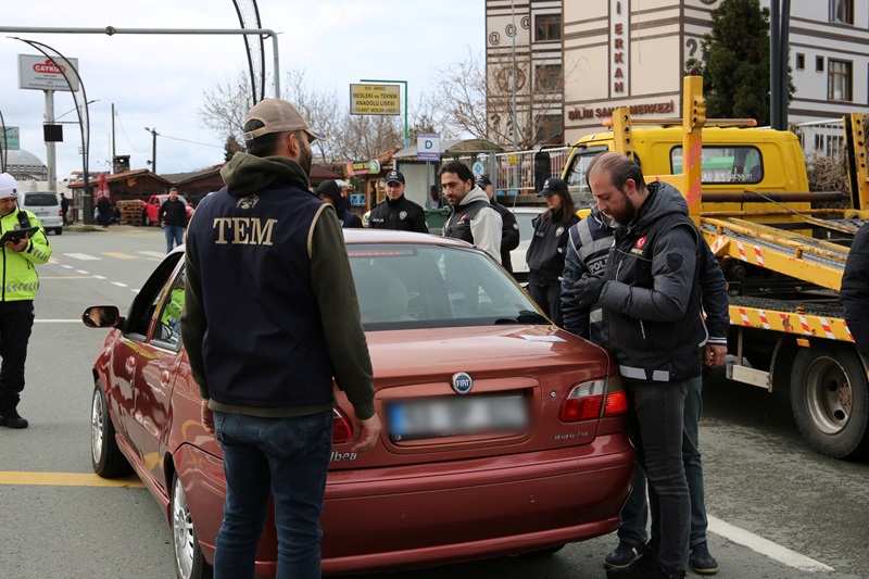 Rize’de okul çevrelerinde güvenlik uygulamaları devam ediyor – Birlik Haber Ajansı