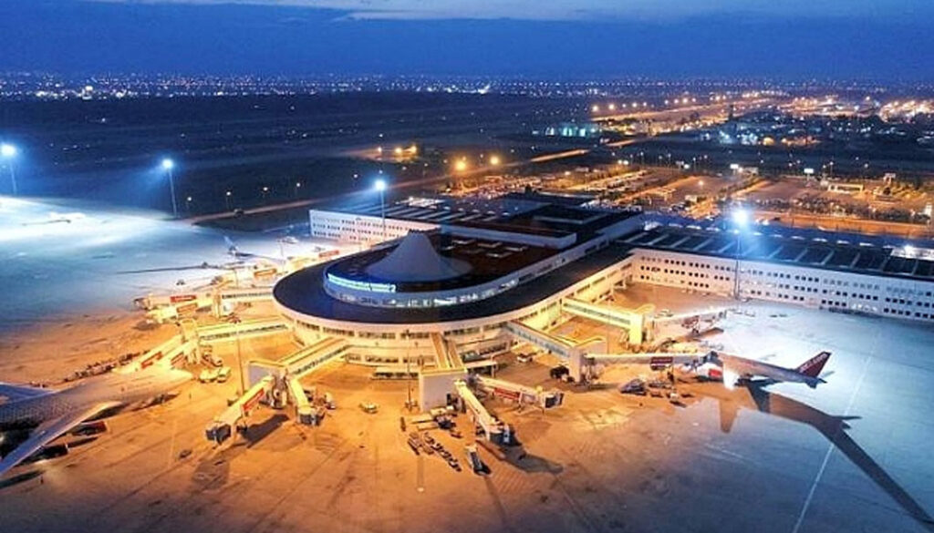 Antalya Havalimanında yolcu kapasitesi 2 katına çıktı – Birlik Haber Ajansı