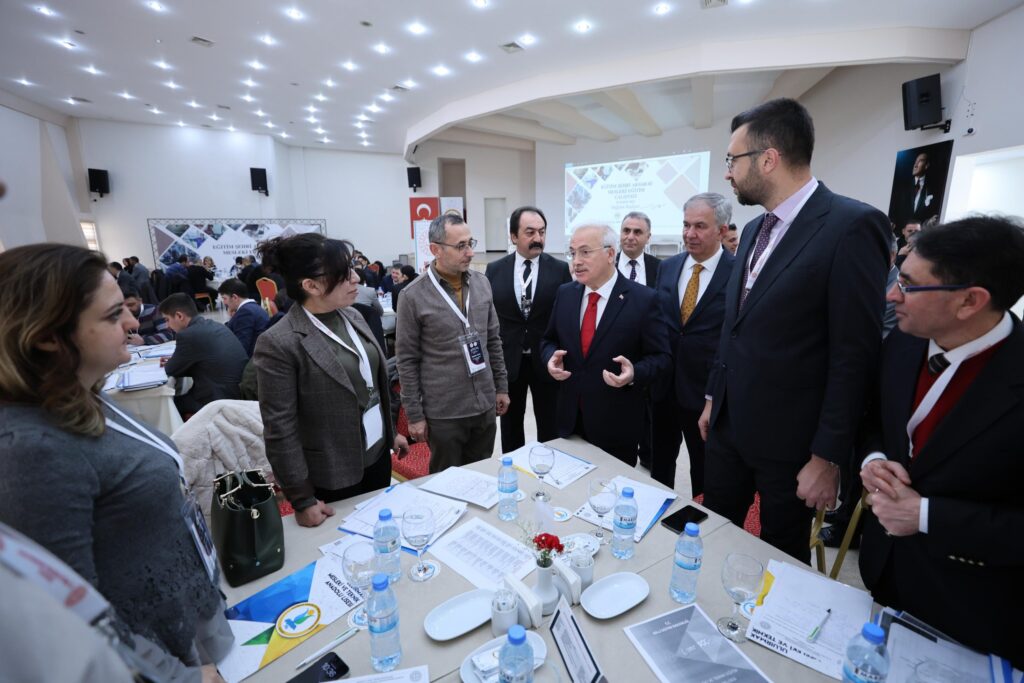 Aksaray’da mesleki eğitime yön verecek çalıştay başladı – Birlik Haber Ajansı