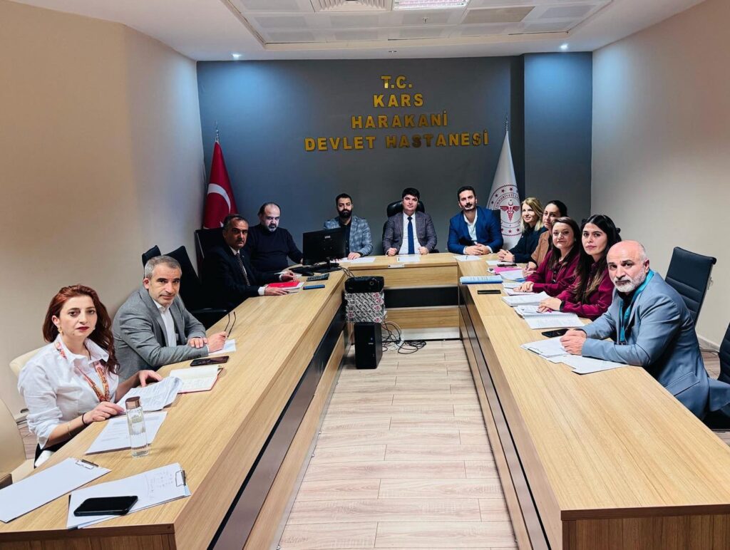 Kars Sağlık Müdürü Aydın, Harakani Devlet Hastanesi yöneticileriyle bir araya geldi – Birlik Haber Ajansı