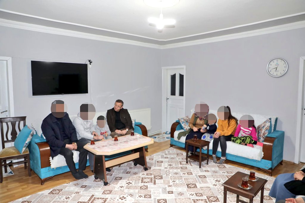 Kars Valisi Ziya Polat, ‘Alma’ ailesinin iftar sofrasına konuk oldu – Birlik Haber Ajansı