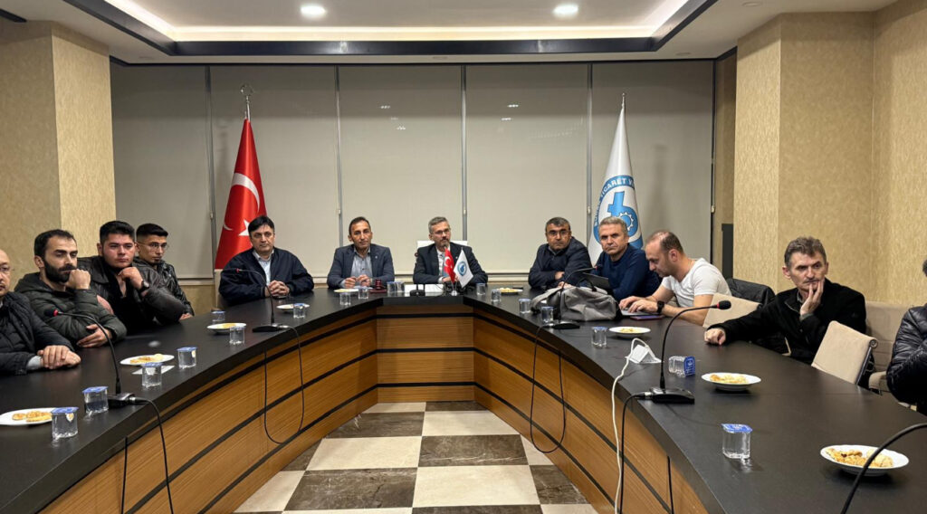 Burdur SMMM Odası’ndan yapay zekalı muhasebe semineri – Birlik Haber Ajansı