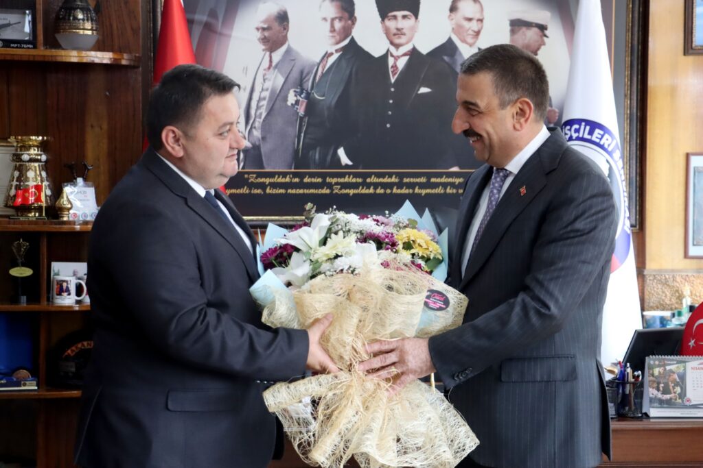 Vali Hacıbektaşoğlu’ndan GMİS’e ziyaret – Birlik Haber Ajansı