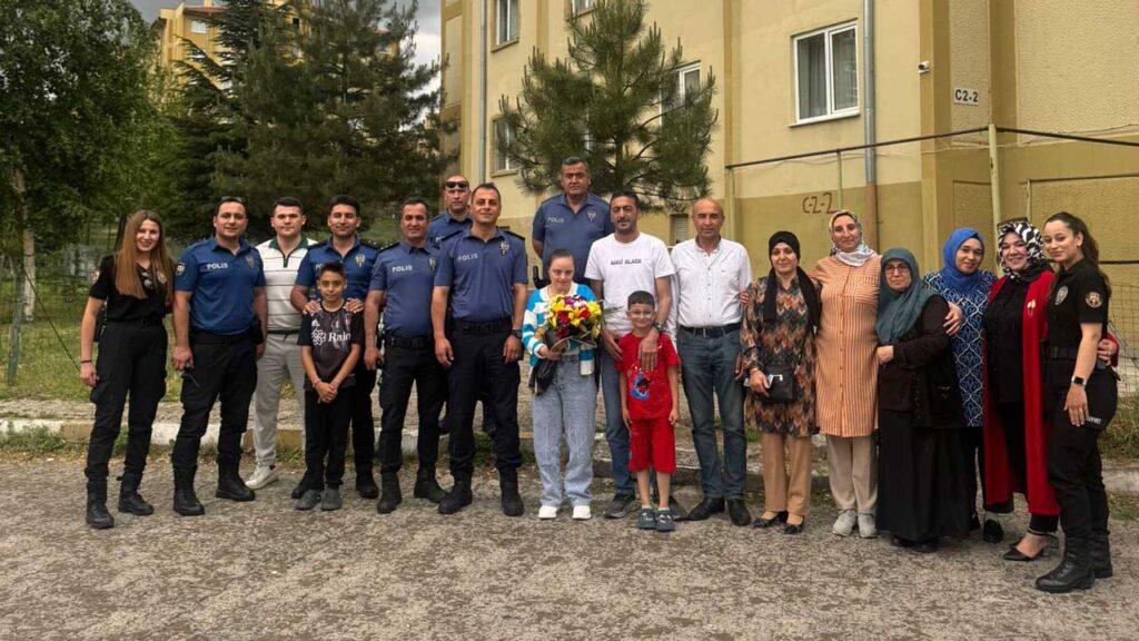 Kayseri’de Fatma’ya unutulmaz polis sürprizi: “Bir hayal, bir gülümseme” – Birlik Haber Ajansı