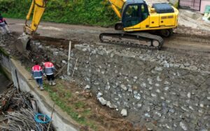 Çamaş’ta güvenli yol inşası sürüyor – Birlik Haber Ajansı