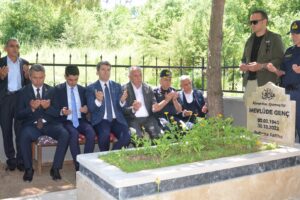 Solingen faciasında hayatını kaybedenler kabirleri başında anıldı – Birlik Haber Ajansı