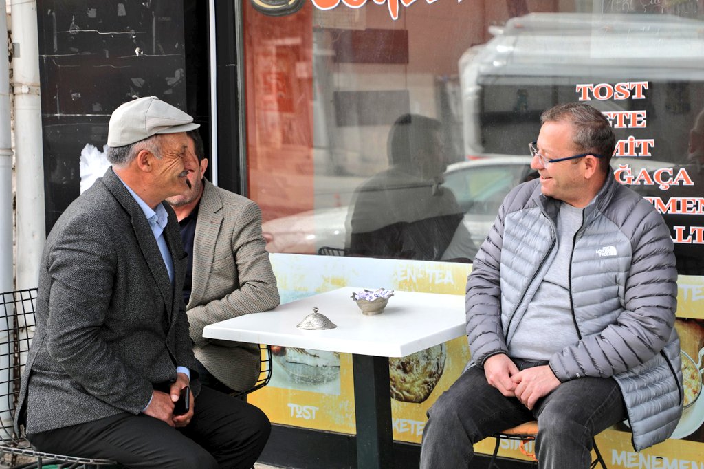 Kars Valisi Polat’tan şehir turu: Esnafa ziyaret, vatandaşla muhabbet – Birlik Haber Ajansı