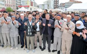 Hacı adayları Kars’tan “Harem-i Şerife” dualarla uğurlandı – Birlik Haber Ajansı