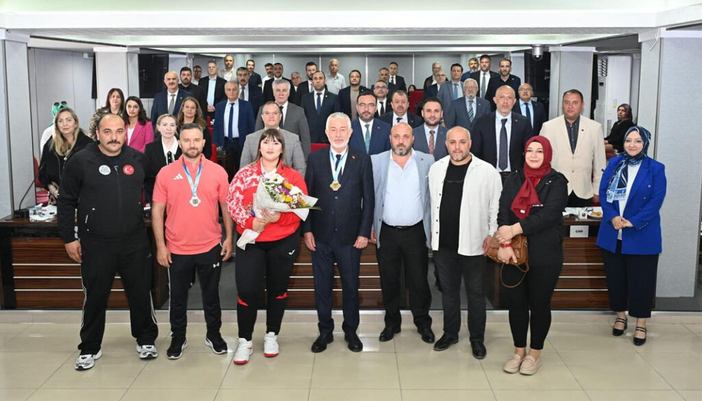 Başkan Başdeğirmen: Fatmagül’ün başarısı Isparta’mızın gururu – Birlik Haber Ajansı