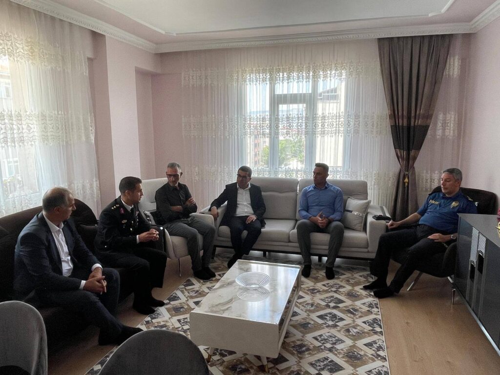 Kağızman Kaymakamı Daştan’dan şehit ailesine ve gaziye vefa – Birlik Haber Ajansı