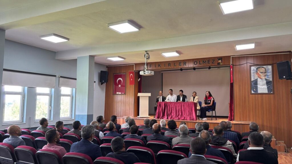 Susuz Kaymakamı Muhammed Emin Tutal, Muhtarlarla Tanışma toplantısı düzenledi – Birlik Haber Ajansı