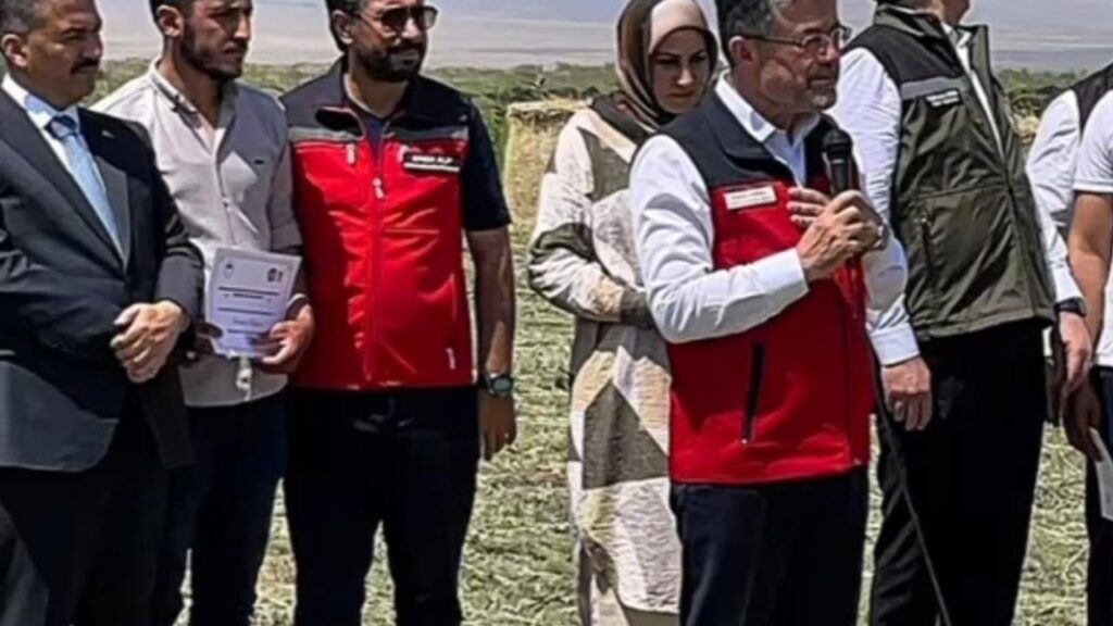 Damızlık Sığır Yetiştiricileri Birliği Başkanı Eren Alp: “Iğdır’da Kars hayvancılığı masaya yatırıldı” – Birlik Haber Ajansı