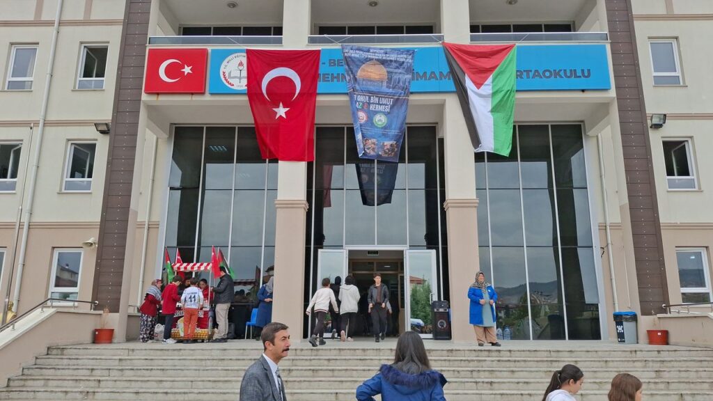 Milli Eğitim Müdürü Adem Uslu, “Okullarımıza teşekkürler” – Birlik Haber Ajansı