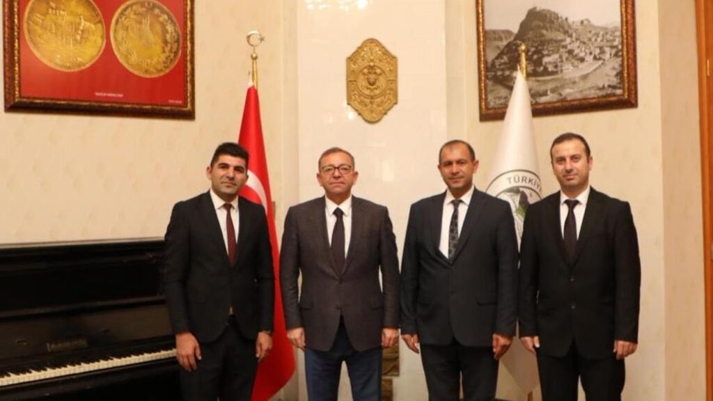 Vali Ziya Polat, PTT’nin 185. kuruluş yıl dönümünü kutladı – Birlik Haber Ajansı