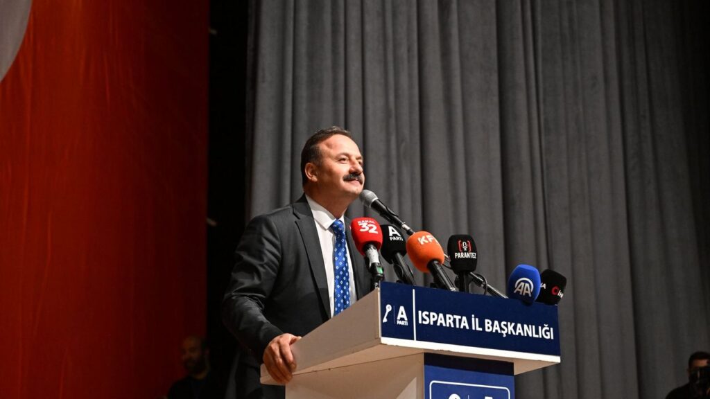 Yavuz Ağıralioğlu Isparta’dan seslendi: Umut hakkı sizin olsun; unutma hakkı milletindir! – Birlik Haber Ajansı