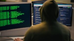 379 FETÖ bağlantılı hesaba erişim engeli