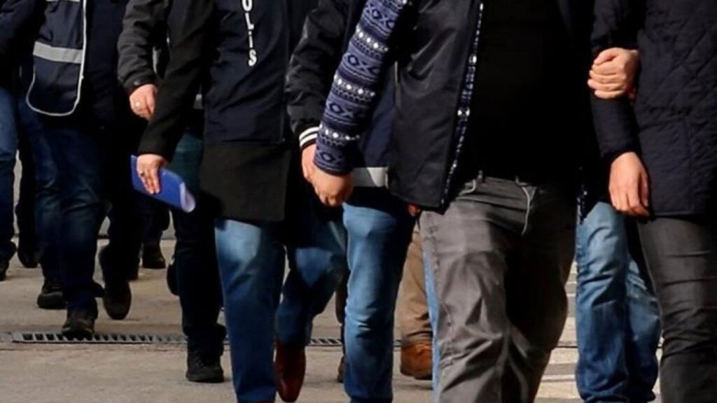 Ankara’da aranan 1025 kişi polis ve jandarma operasyonlarıyla yakalandı
