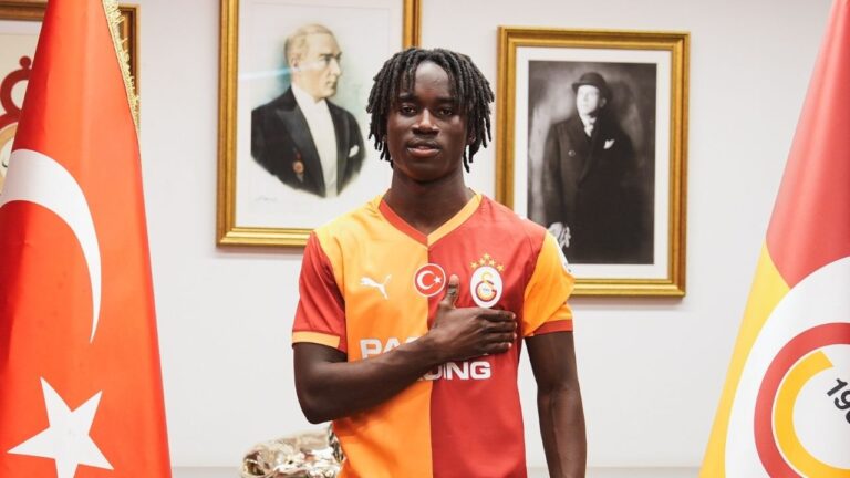 Galatasaray’dan Renato Nhaga hamlesi