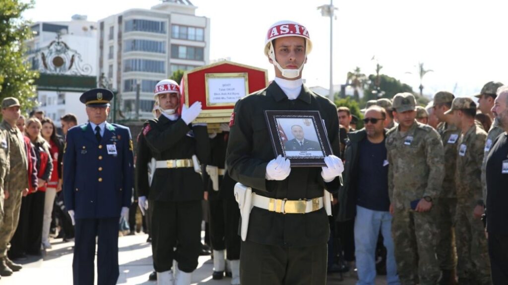 Şehit Talat Okur Hatay’da son yolculuğuna uğurlandı