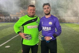 Uzunköprü’de baba-oğul turnuvada rakip oldu