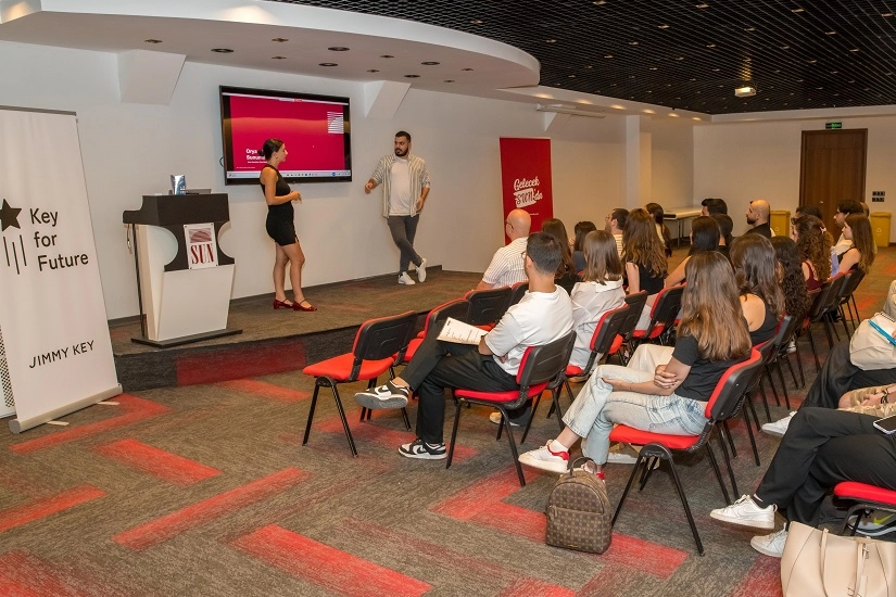 Genç yeteneklere “Key For Future” staj programı