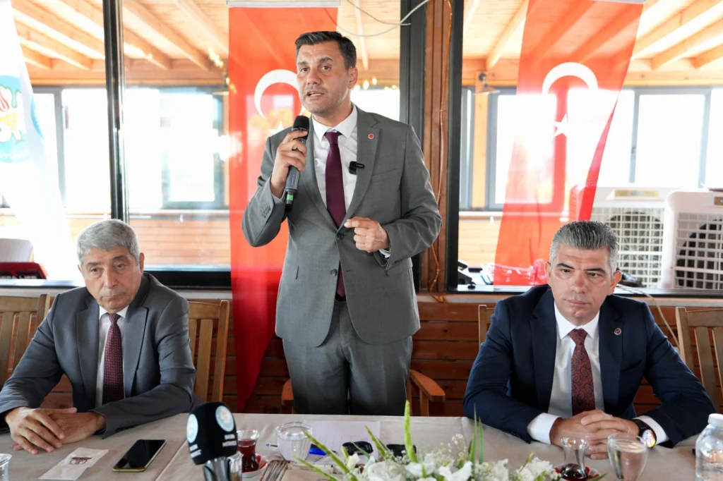 Manisa Büyükşehir, Soma’da borcunu anlattı
