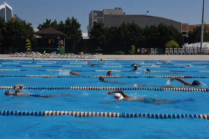 Geleceğin yüzücüleri Bursa Yıldırım’da yetişiyor