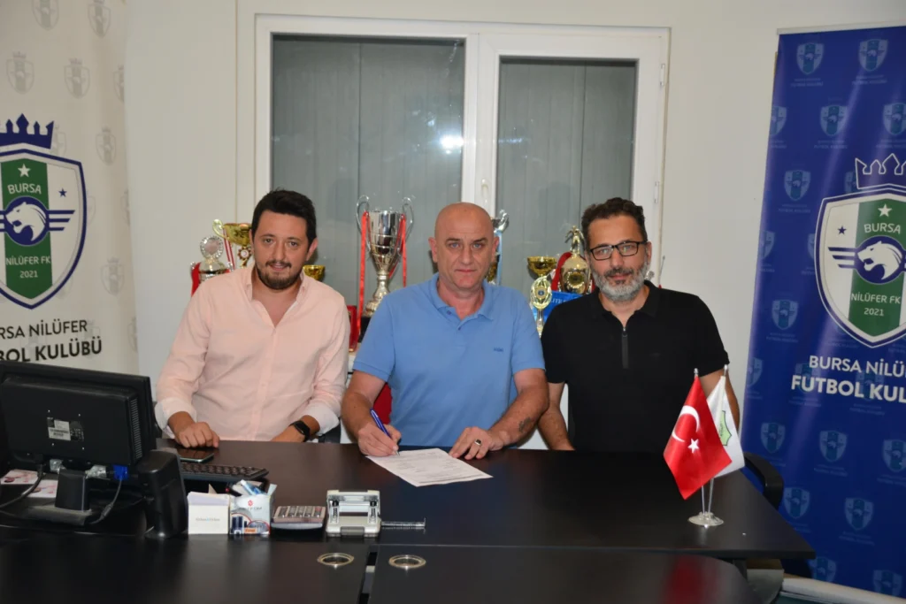 Taner Ertaş Nilüfer Kızılcıklıspor’da